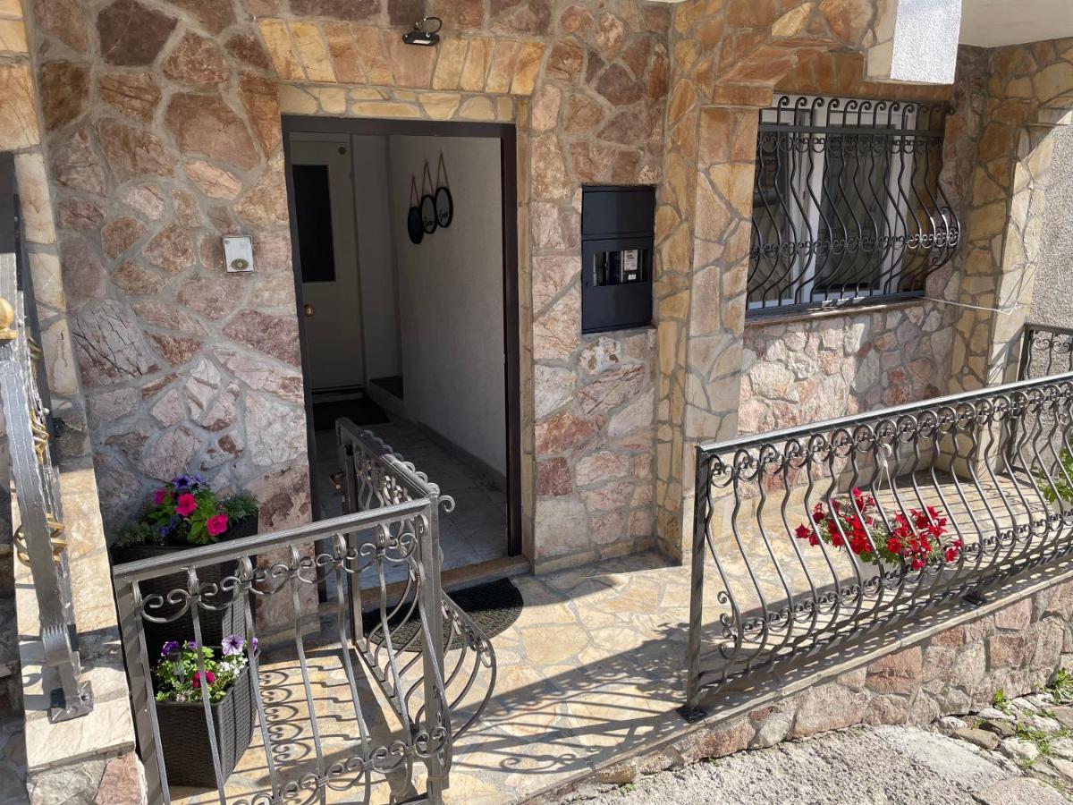Apartman Duck Apartamento Saraievo Exterior foto